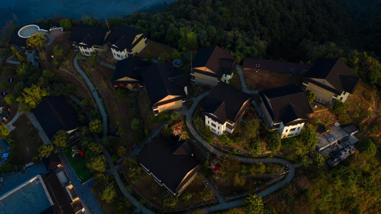 Rupakot Resort Покхара Экстерьер фото
